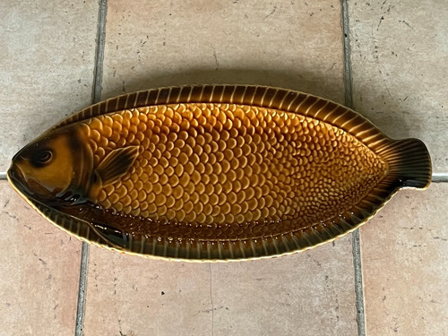 Magnifique plat poissons - poissons, en