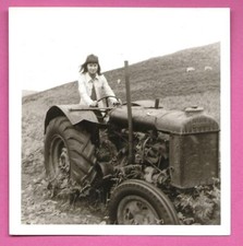 Photo d'époque - Tracteur ancien à identifier