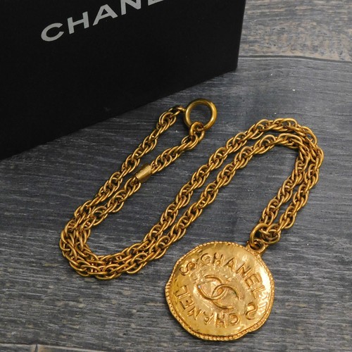 Collier pendentif vintage
