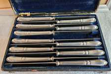 ANCIEN COFFRET 11 COUTEAUX A FROMAGE DESSERT FRUITS  L.MORLOT A MARSEILLE