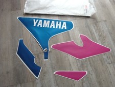 autocollants , emblèmes neufs