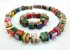 Magnifique collier et bracelet en résine SOBRAL jewelry necklace vintage