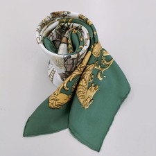 Hermès Authentique Foulard en