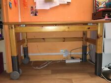 Bureau en bois FLEXA inclinable 