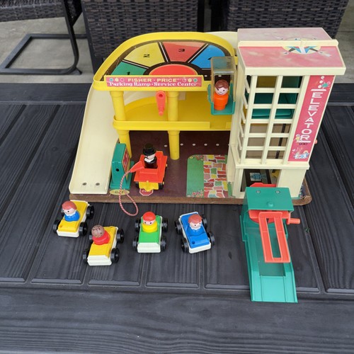 Complete vintage fisher price - fisher,