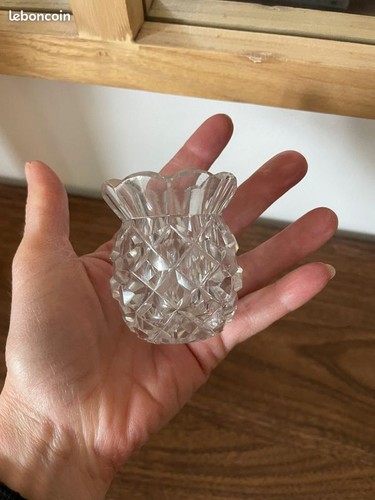 Petit vase ancien - , cristal