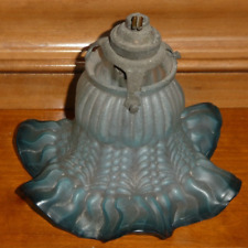 ANCIENNE TULIPE EN VERRE BLEU AVEC GRIFFE VINTAGE FORME DENTELLE LUSTRE APPLIQUE