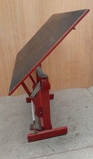 Ancienne table à dessin