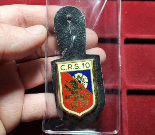 128 pucelle insigne - #128-3, /