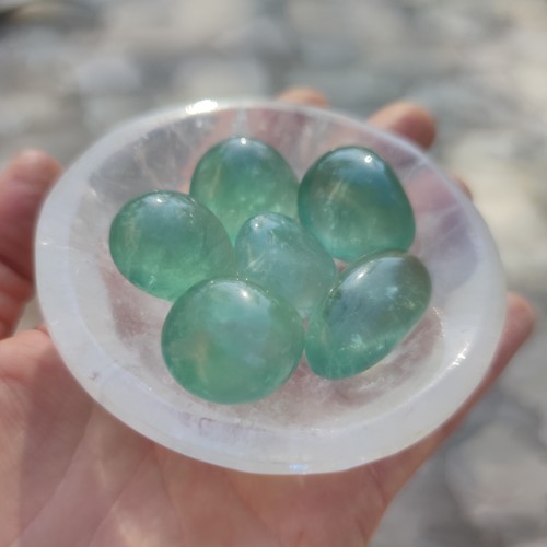 Fluorite verte pierre roulée