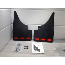 Renault Megane 1 Phase 1  - Jeu de bavettes arriere a catadioptre