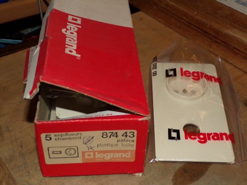 Lot legrand enjoliveurs - 5,