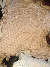 Grand Couvre-Lits Ancien Doré