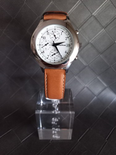 Montre bracelet chronographe - montre,