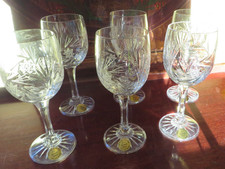 6 verres a vin neufs cristal