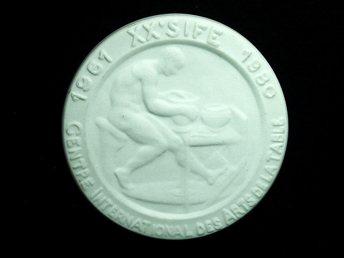 Medaillon biscuit porcelaine - biscuit,