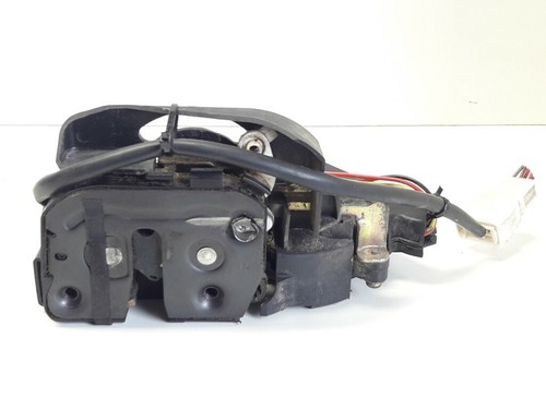 Serrure droite mazda 323 - serrure,