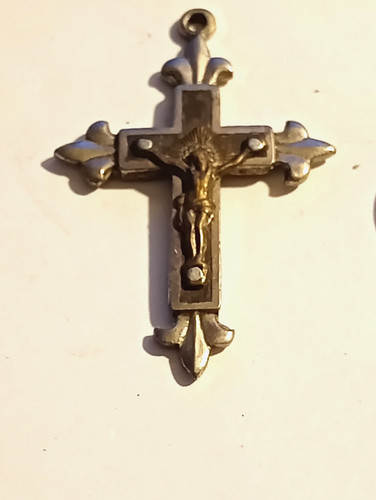 Très belle croix - croix, avec