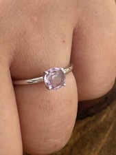 Bague en Améthyste & Argent 925 – Profondeur Violette et Finesse Classique