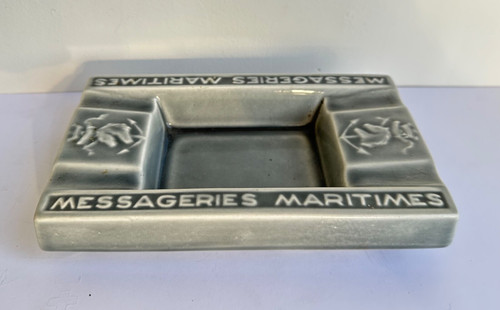 Ancien cendrier messageries