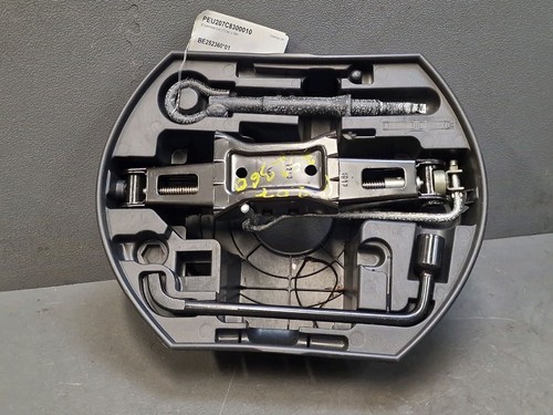 Ensemble cric peugeot - -,