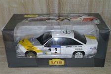 Opel Manta 400 #2 1985 G. Frequelin 1/18 Ixo Altaya