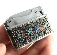 Briquet ancien à essence argent émaillé cloisonné vintage silver petrol lighter