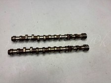 Jeu d'arbres à cames (2X) PORCHE Cayenne 3.2  moteur:BFD