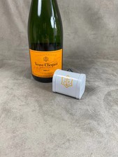 VERY RARE Veuve Clicquot prototype boite métal forme boite lettre US France