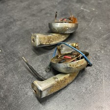 Paires De Support Clignotants Peugeot 103 Gt10/gl10