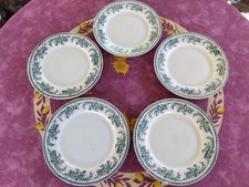 5 Assiettes Plates Faience