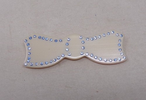 Superbe broche lucite avec - broche,