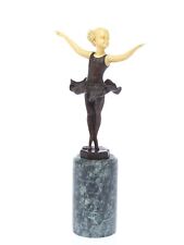 Statuette de jeune ballerine -
