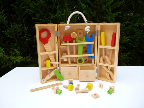 Jouet jeux du bricoleur - ☻,