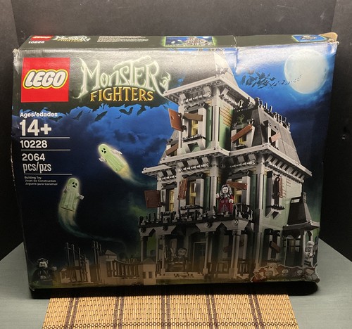 Lego monster fighters haunted - fighters:,