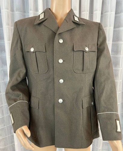 Veste uniforme des forces - veste, d'uniforme