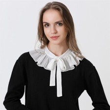 Châle En Dentelle Plissé