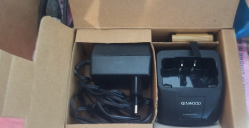 Chargeur radu portable kenwood - radu,