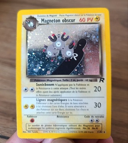 Carte pokémon magneton obscur - pokémon,