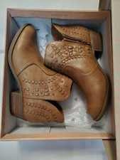 #Very G - Azteca Women and