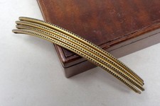 Lot 4 peignes anciens - Barrettes à cheveux en celluloid et métal 1920-30's