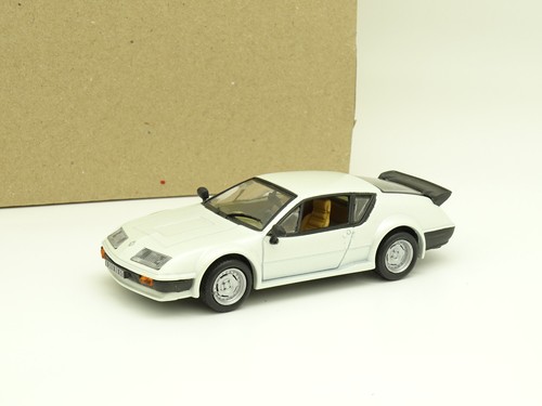Universal hobbies - universal,