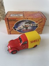 Voiture miniature Norev