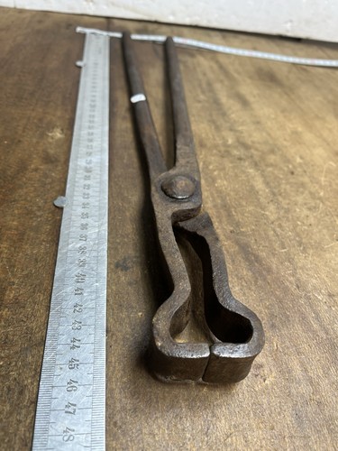 Outil ancien fer - fer, forgé