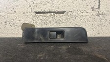 Interrupteur de leve vitre arriere droit NISSAN PATROL 1 829600Y010