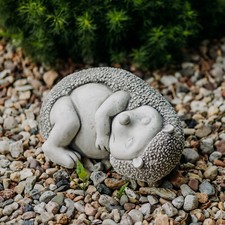 Statuette en pierre hérisson