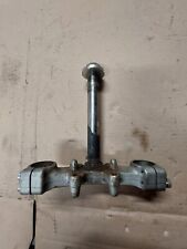 té de fourche inférieur