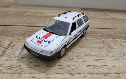 Renault r21 nevada police
