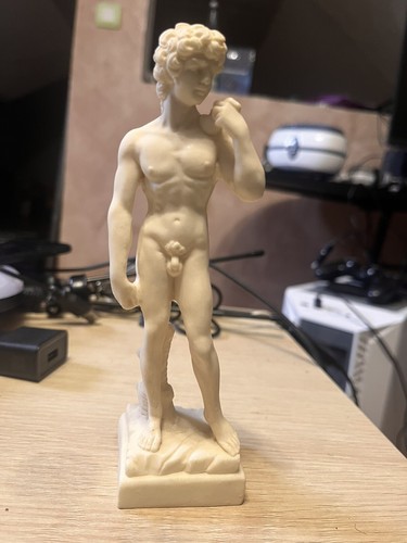 Statue david michel - de,