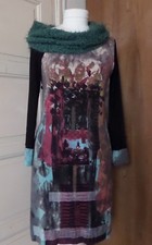 robe Save The Queen T XL = 40